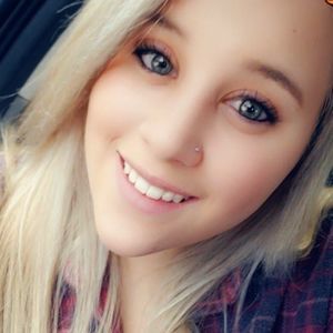 Meet your Posher, Caitlyn